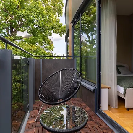 2 Bedroom Apt, 2 Garage Spots & Balconies, Self Check-in, By Cohost Druskininkai