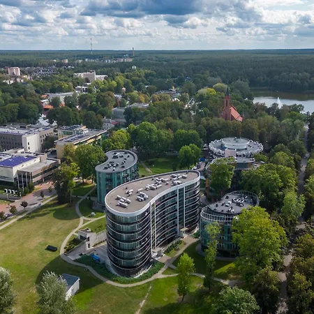 Apartment 2 Bedroom Apt, 2 Garage Spots & Balconies, Self Check-in, By Cohost Druskininkai